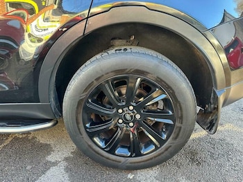 Used Land Rover Discovery Sport 2016 for sale - 77096806: Photo