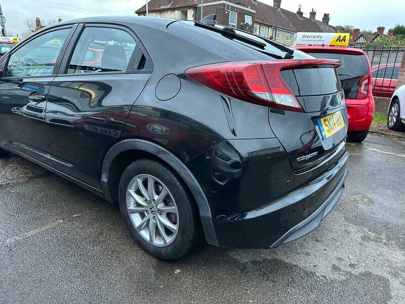 Used Honda Civic 2014 for sale - 76470712: Photo 6