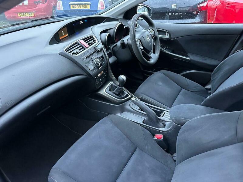 Used Honda Civic 2014 for sale - 76470712: Photo 9