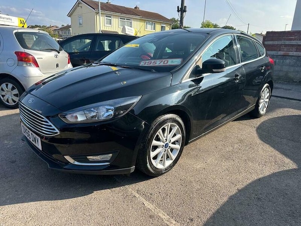 Used Ford Focus 2016 for sale - 75681025: Photo 3