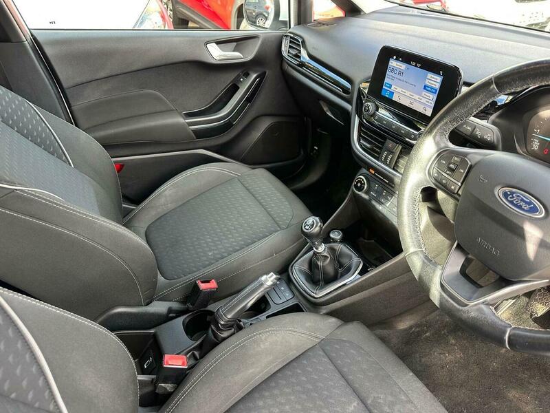Used Ford Fiesta 2018 for sale - 76386927: Photo 15