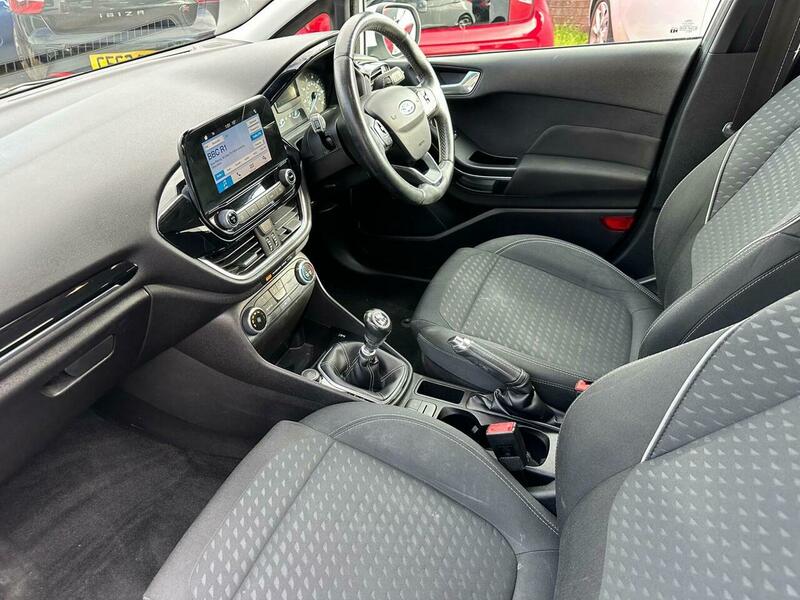 Used Ford Fiesta 2018 for sale - 76386927: Photo 9