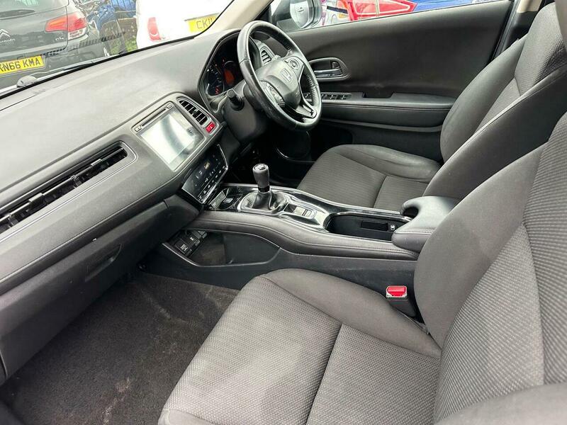 Used Honda HR-V 2015 for sale - 76848540: Photo 10