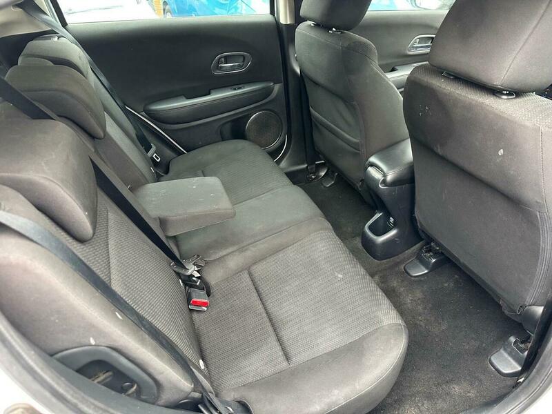 Used Honda HR-V 2015 for sale - 76848540: Photo 15