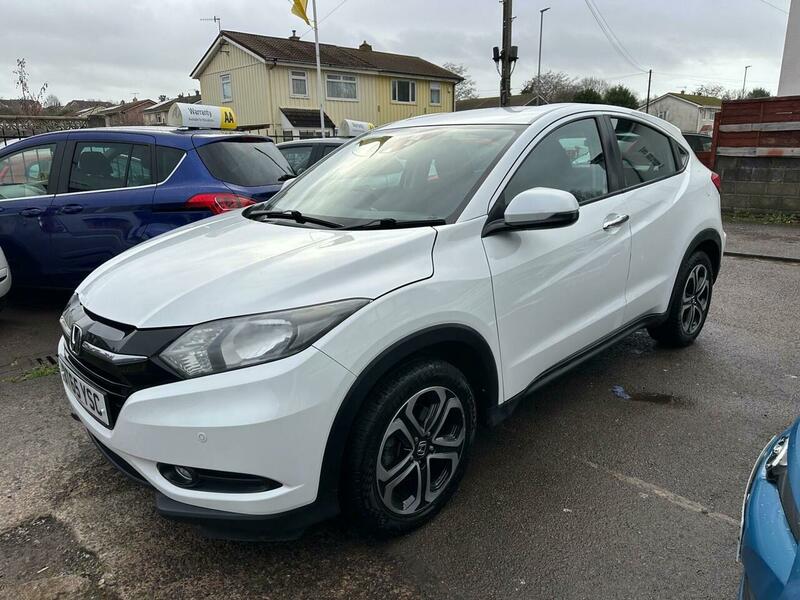 Used Honda HR-V 2015 for sale - 76848540: Photo 3