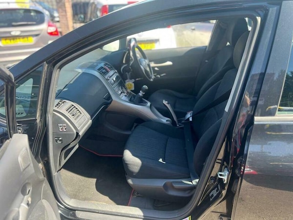 Used Toyota Auris 2009 for sale - 75092924: Photo 12