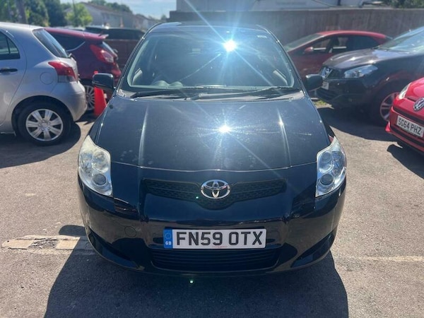Used Toyota Auris 2009 for sale - 75092924: Photo 2
