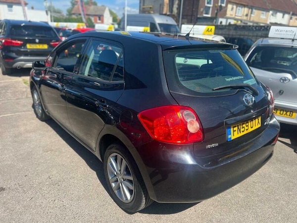 Used Toyota Auris 2009 for sale - 75092924: Photo 4