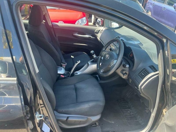 Used Toyota Auris 2009 for sale - 75092924: Photo 8