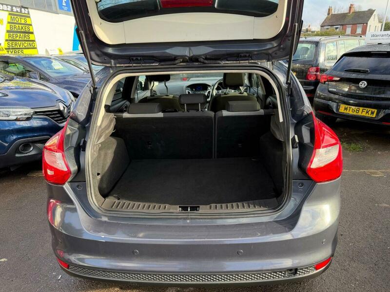 Used Ford Focus 2012 for sale - 78145686: Photo 12