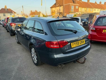 Used Audi A4 2009 for sale - 77821802: Photo