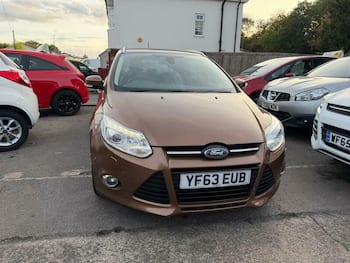 Used Ford Focus 2014 for sale - 79696206: Photo