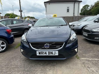 Used Volvo V40 2014 for sale - 78920215: Photo