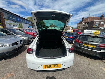 Used Vauxhall Insignia 2018 for sale - 78944239: Photo
