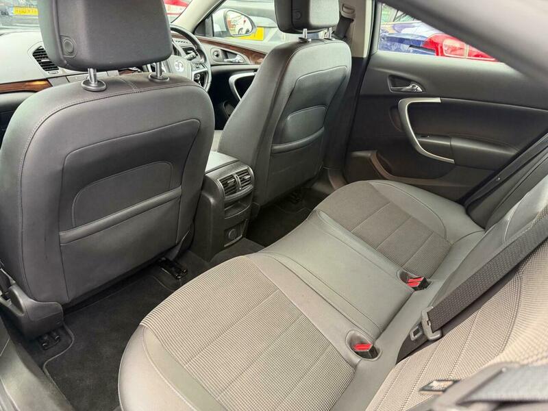 Used Vauxhall Insignia 2011 for sale - 77572452: Photo 11