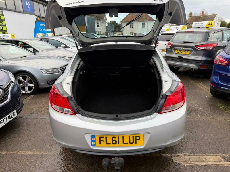 Used Vauxhall Insignia 2011 for sale - 77572452: Photo 12