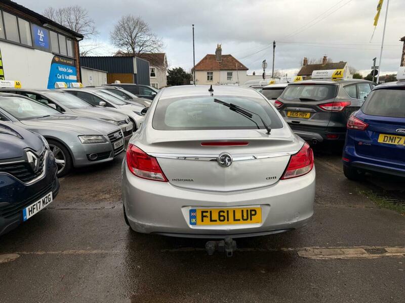 Used Vauxhall Insignia 2011 for sale - 77572452: Photo 6