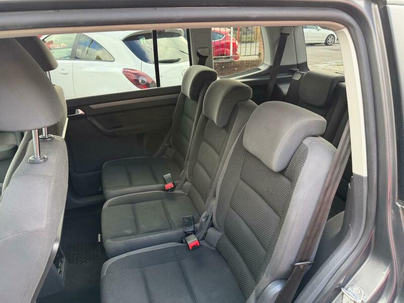 Used Volkswagen Touran 2011 for sale - 77704186: Photo 13