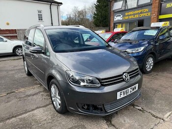 Used Volkswagen Touran 2011 for sale - 77704186: Photo