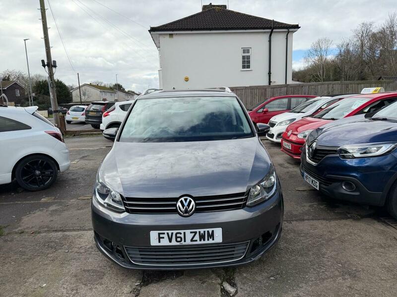 Used Volkswagen Touran 2011 for sale - 77704186: Photo 3