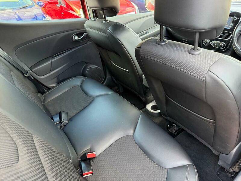 Used Renault Clio 2017 for sale - 78097624: Photo 17