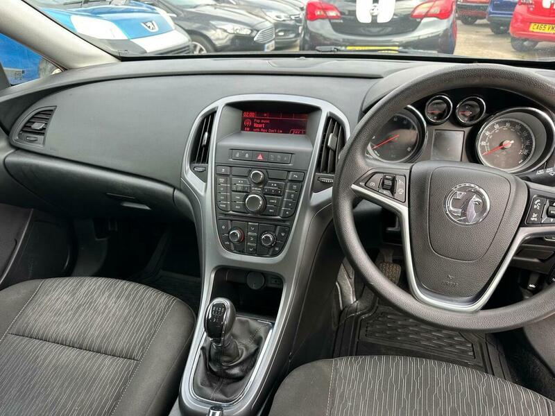 Used Vauxhall Astra 2015 for sale - 76631129: Photo 18