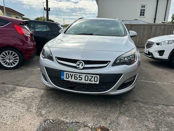 Used Vauxhall Astra 2015 for sale - 76631129: Photo