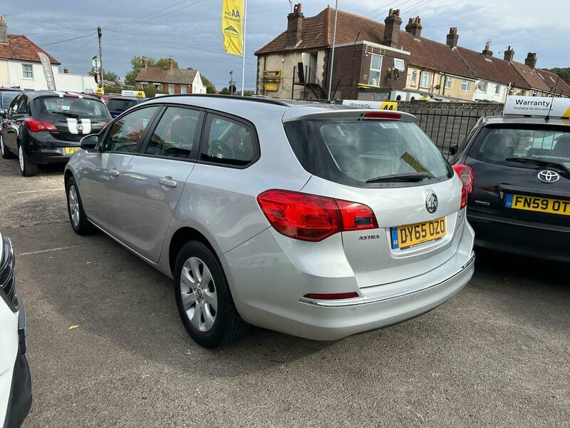 Used Vauxhall Astra 2015 for sale - 76631129: Photo 5