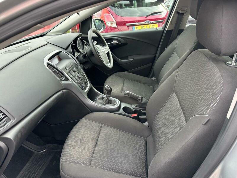 Used Vauxhall Astra 2015 for sale - 76631129: Photo 9