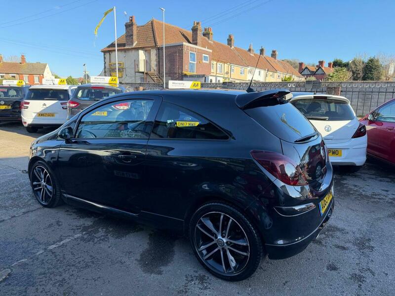 Used Vauxhall Corsa 2014 for sale - 77704187: Photo 4