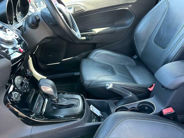 Used Ford Fiesta 2014 for sale - 75067331: Photo 13
