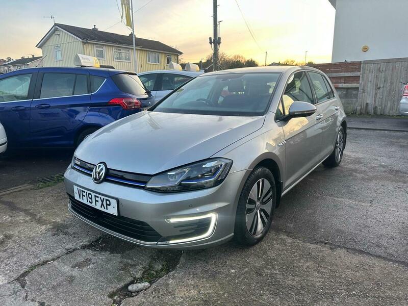 Used Volkswagen Golf 2019 for sale - 77166051: Photo 5