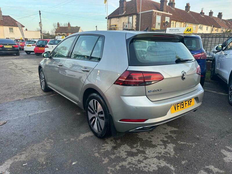 Used Volkswagen Golf 2019 for sale - 77166051: Photo 6