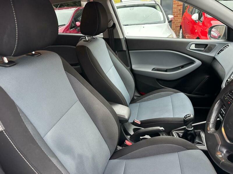 Used Hyundai i20 2016 for sale - 77038650: Photo 16