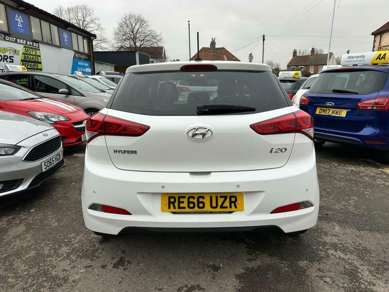 Used Hyundai i20 2016 for sale - 77038650: Photo 5