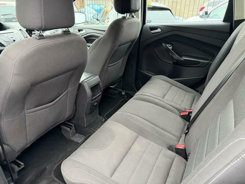 Used Ford Kuga 2015 for sale - 77423118: Photo 11