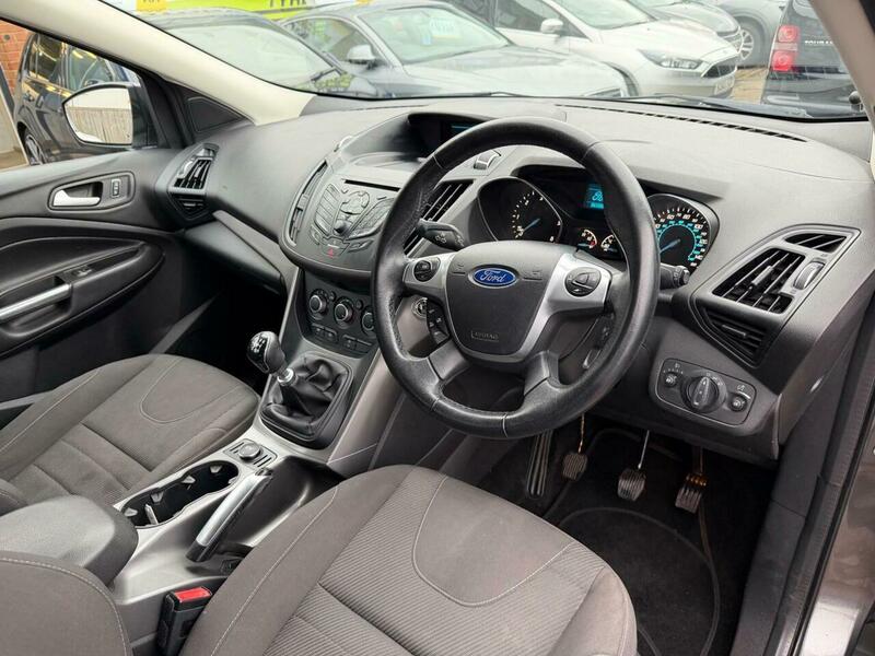 Used Ford Kuga 2015 for sale - 77423118: Photo 15