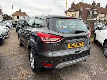 Used Ford Kuga 2015 for sale - 77423118: Photo