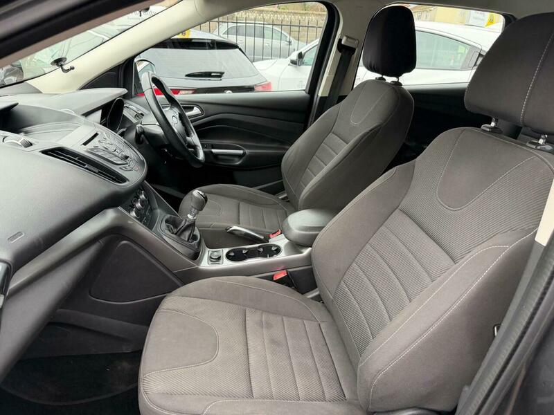 Used Ford Kuga 2015 for sale - 77423118: Photo 9