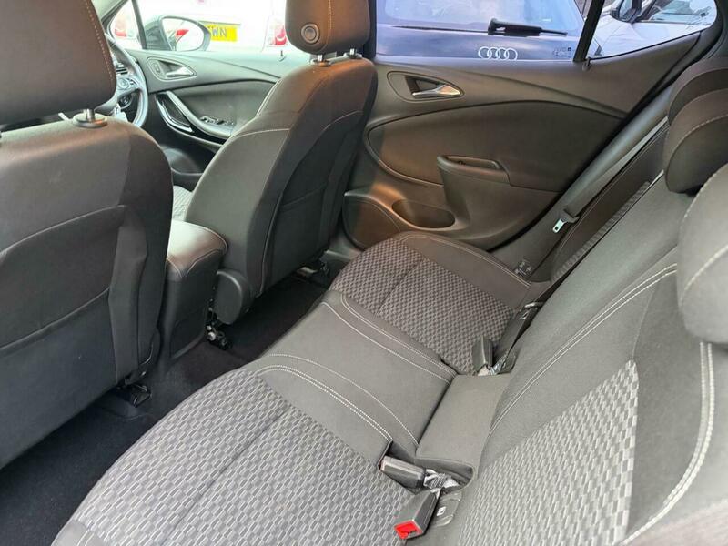 Used Vauxhall Astra 2018 for sale - 77521718: Photo 12