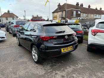 Used Vauxhall Astra 2018 for sale - 77521718: Photo