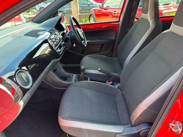 Used Volkswagen up! 2014 for sale - 75067333: Photo 11
