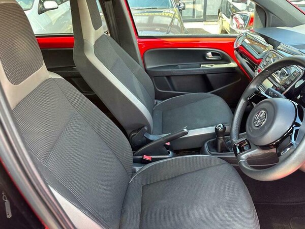 Used Volkswagen up! 2014 for sale - 75067333: Photo 19