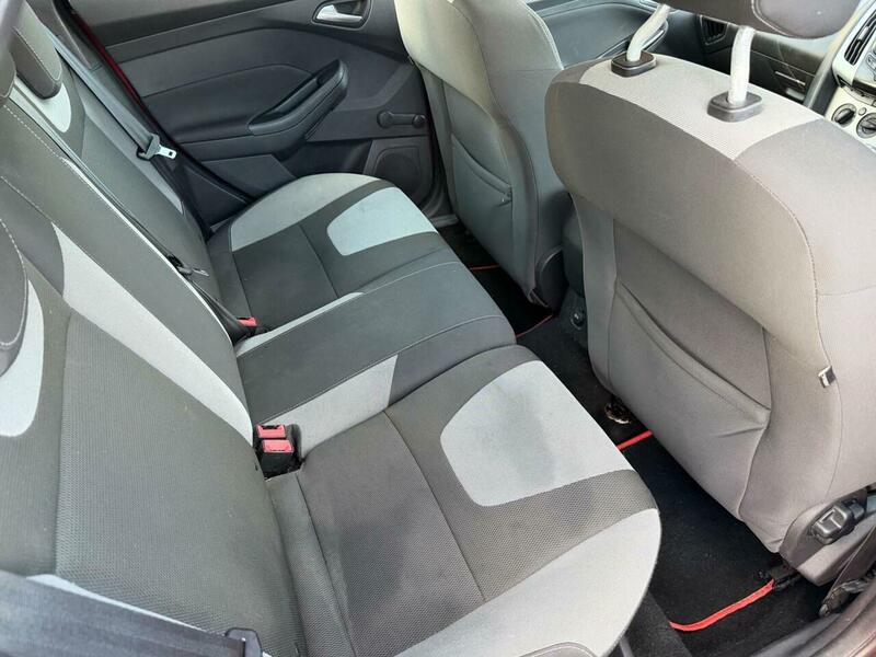 Used Ford Focus 2012 for sale - 78018012: Photo 13