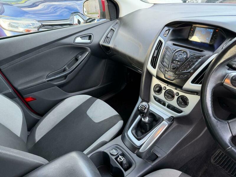 Used Ford Focus 2012 for sale - 78018012: Photo 15