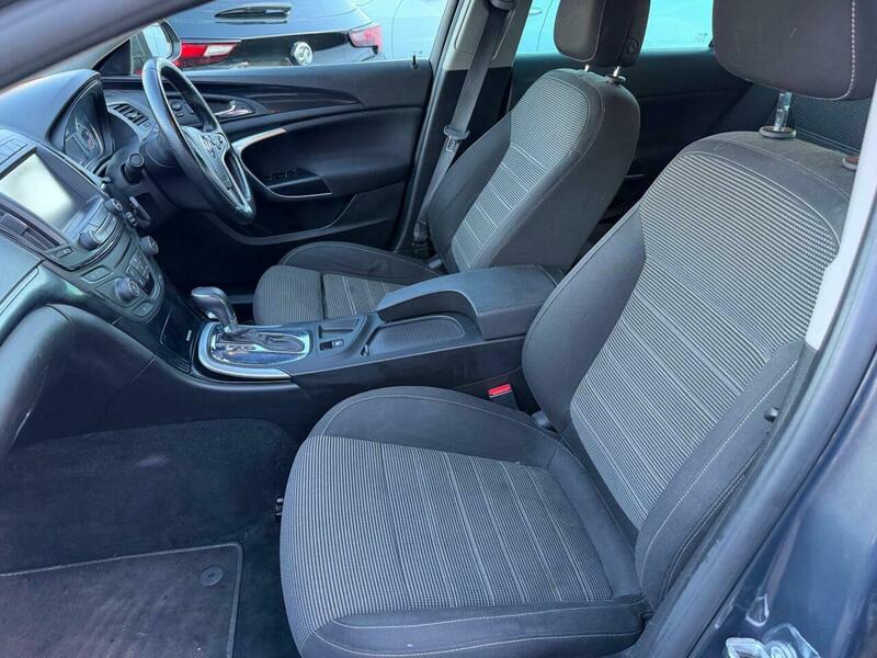 Used Vauxhall Insignia 2015 for sale - 77437918: Photo 10