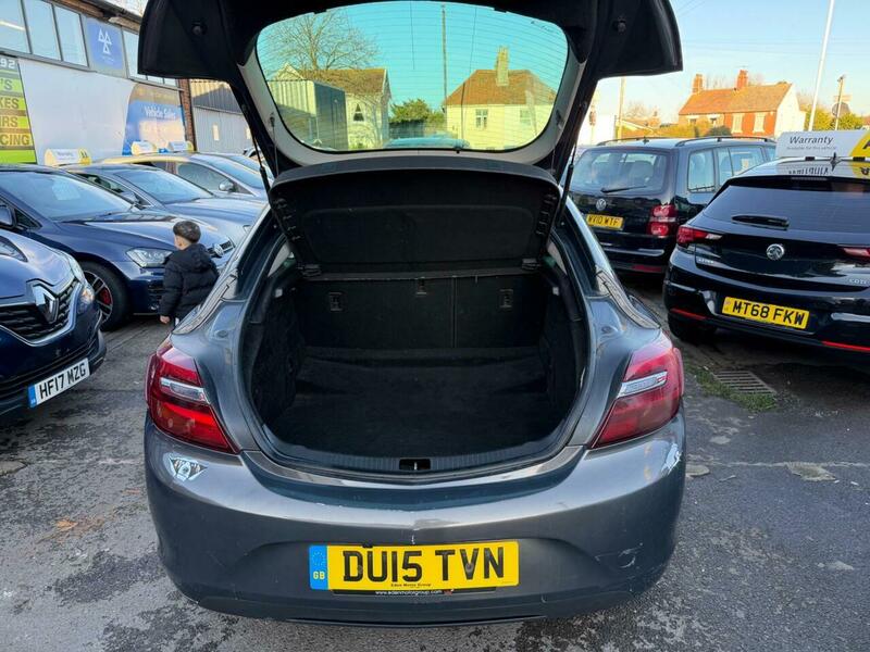 Used Vauxhall Insignia 2015 for sale - 77437918: Photo 13
