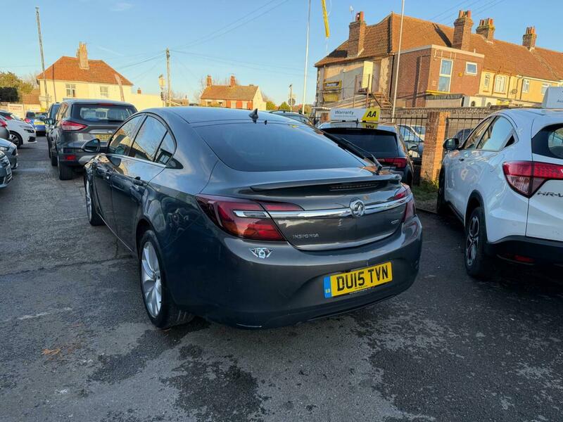 Used Vauxhall Insignia 2015 for sale - 77437918: Photo 6