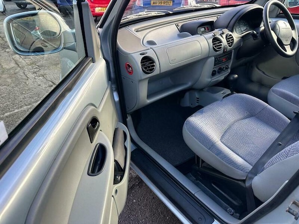 Used Renault Kangoo 2001 for sale - 76346145: Photo 11