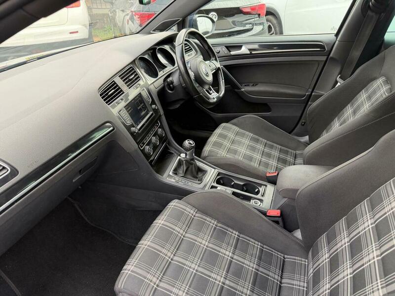 Used Volkswagen Golf 2016 for sale - 77394997: Photo 12